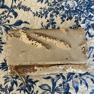 Stella & Dot Gold and Ivory Sequin Bag